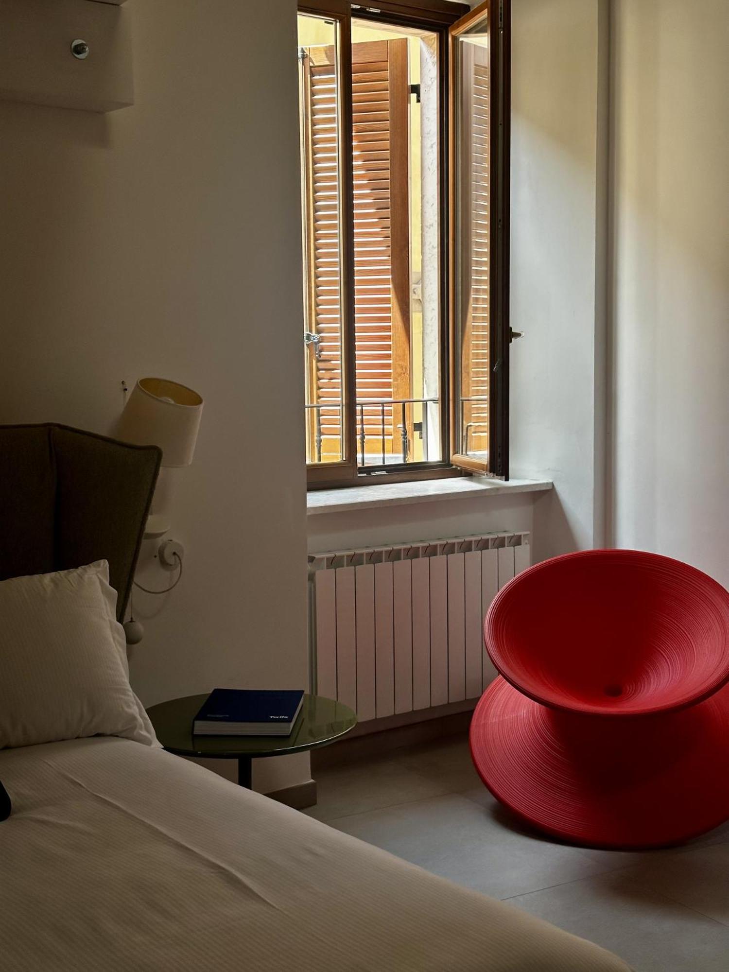 Ginevra Boutique Rooms - Palazzo Leosini - Residenze D'Epoca LʼAquila Exterior foto
